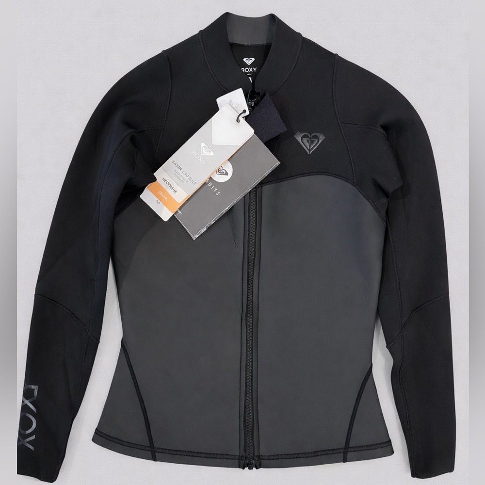 Roxy Women's wetsuit zip jacket. Two-Tone Black and Gray Jacket